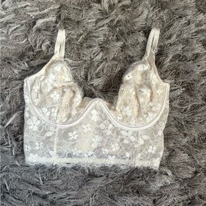 Victoria's Secret Cream Lace Bra